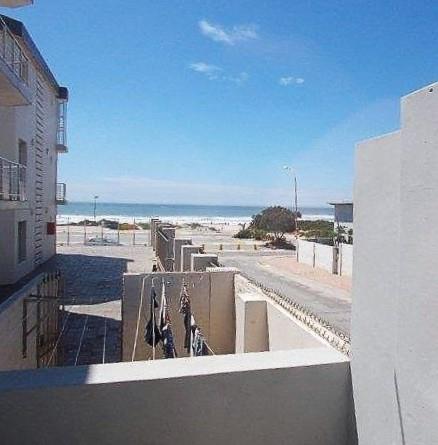 5 Bedroom Property for Sale in Jeffreys Bay Central Eastern Cape